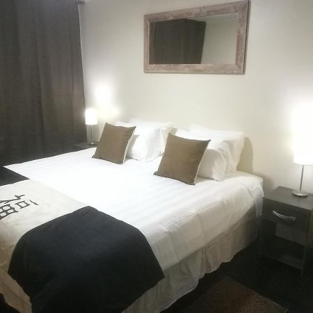 Apartamentos Santiago Centro R&M Eksteriør billede